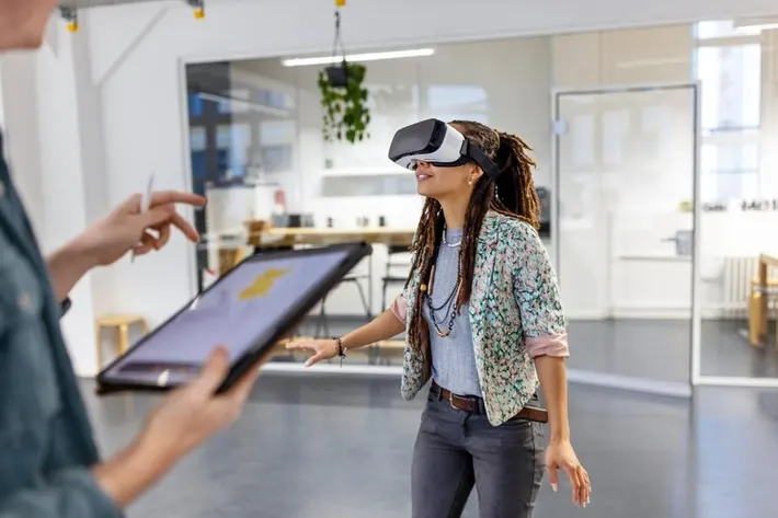 a-guide-to-how-vr-soft-skills-training-works